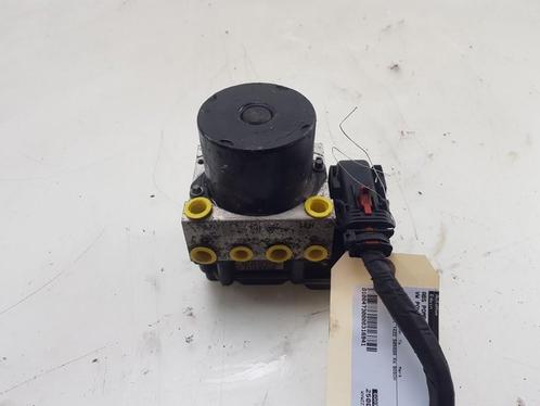 ABS POMP Volkswagen Polo IV (9N1 / 2/3) (01-2001/12-2012), Auto-onderdelen, Overige Auto-onderdelen, Volkswagen, Gebruikt