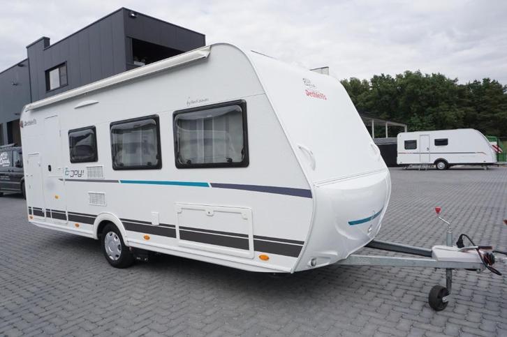 Prachtige 6pers.Dethleffs met mover, luifel, zonnepaneel, Caravans en Kamperen, Caravans, Bedrijf, tot en met 6, Dethleffs, Dwarsbed