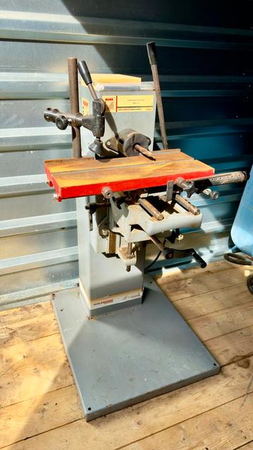 Langgatboormachine HOLZMANN LBM200 + boren beschikbaar voor biedingen