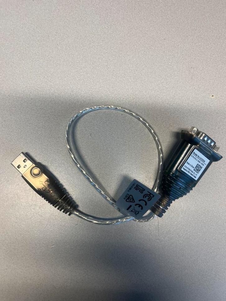 Seriële Kabel RS232 adapter DB9, Computers en Software, Pc- en Netwerkkabels, Zo goed als nieuw, Ophalen of Verzenden