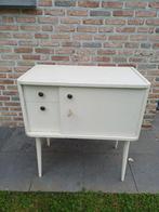 Oud kastje., Antiek en Kunst, Ophalen