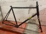 Csepel Deepspace, Ophalen, Zo goed als nieuw, Frame