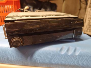 Autoradio, lecteur DVD, USB, CD, Bluetooth,Multicouleurs  beschikbaar voor biedingen