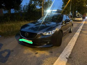 Koppen en rijden, Autos, Argent ou Gris, Achat, Euro 6, Carnet d'entretien