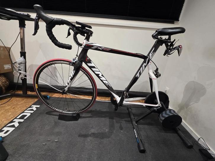 Home trainer Wahoo KICKR CORE, Sport en Fitness, Wielrennen, Zo goed als nieuw, Ophalen