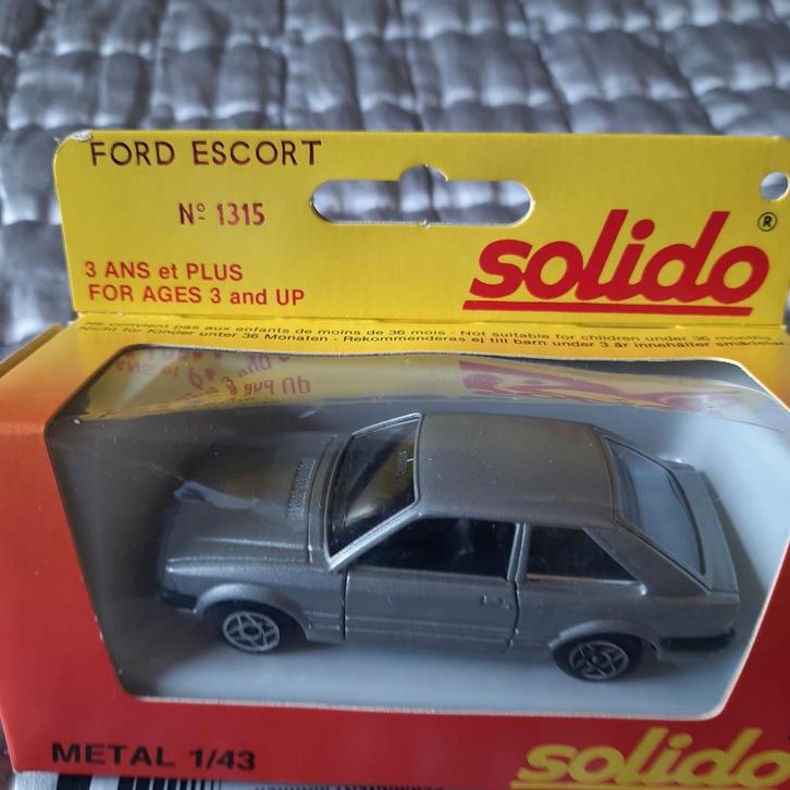 FORD ESCORT* SOLIDO * 1/43*NEW*VINTAGE*, Hobby en Vrije tijd, Modelauto's | 1:43, Nieuw, Auto, Solido, Ophalen