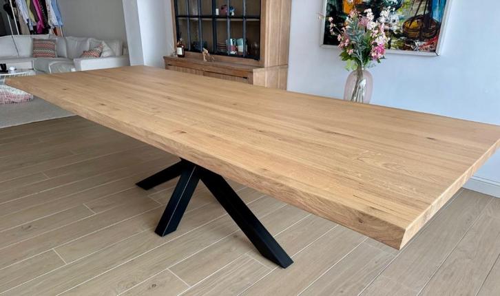 Boomstamtafel Castle tree 280x110cm - Smoked Oak, Huis en Inrichting, Tafels | Eettafels, Zo goed als nieuw, 100 tot 150 cm, 200 cm of meer