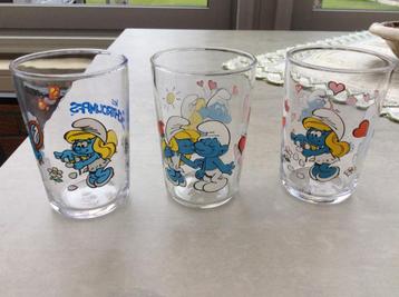 Smurfen glazen beschikbaar voor biedingen