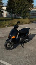 Piaggio Zip Type 3 | A klasse, Fietsen en Brommers, Ophalen, Klasse A (25 km/u), Zo goed als nieuw, Benzine