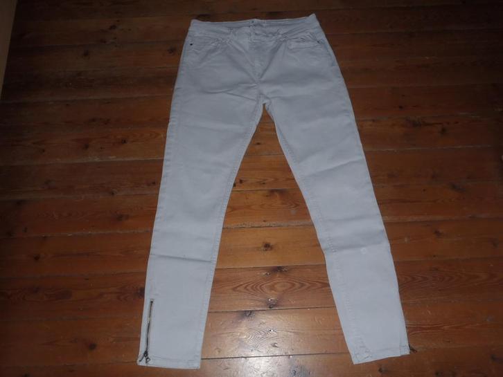 beige broek maat 42 - Esprit, Kleding | Dames, Broeken en Pantalons, Zo goed als nieuw, Beige, Lang, Ophalen of Verzenden