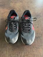 Nike sportschoenen maat 42, Ophalen of Verzenden, Zo goed als nieuw