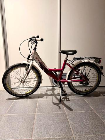 Wit-roze meisjesfiets Venturelli Cuore 20 inch – in topstaat beschikbaar voor biedingen