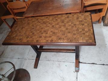 tafel beschikbaar voor biedingen