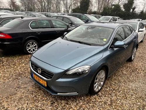 Volvo V40 1.6 D2 Momentum, Auto's, Volvo, Bedrijf, V40, ABS, Airbags, Boordcomputer, Climate control, Cruise Control, Elektrische buitenspiegels