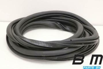 Portierrubber linksachter VW Golf Sportsvan 510867913B beschikbaar voor biedingen