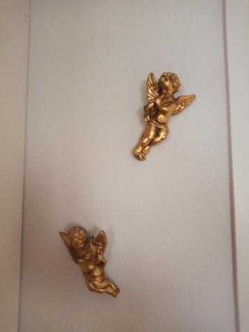 2 gouden engeltjes beschikbaar voor biedingen