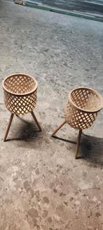 Planten pot, Enlèvement