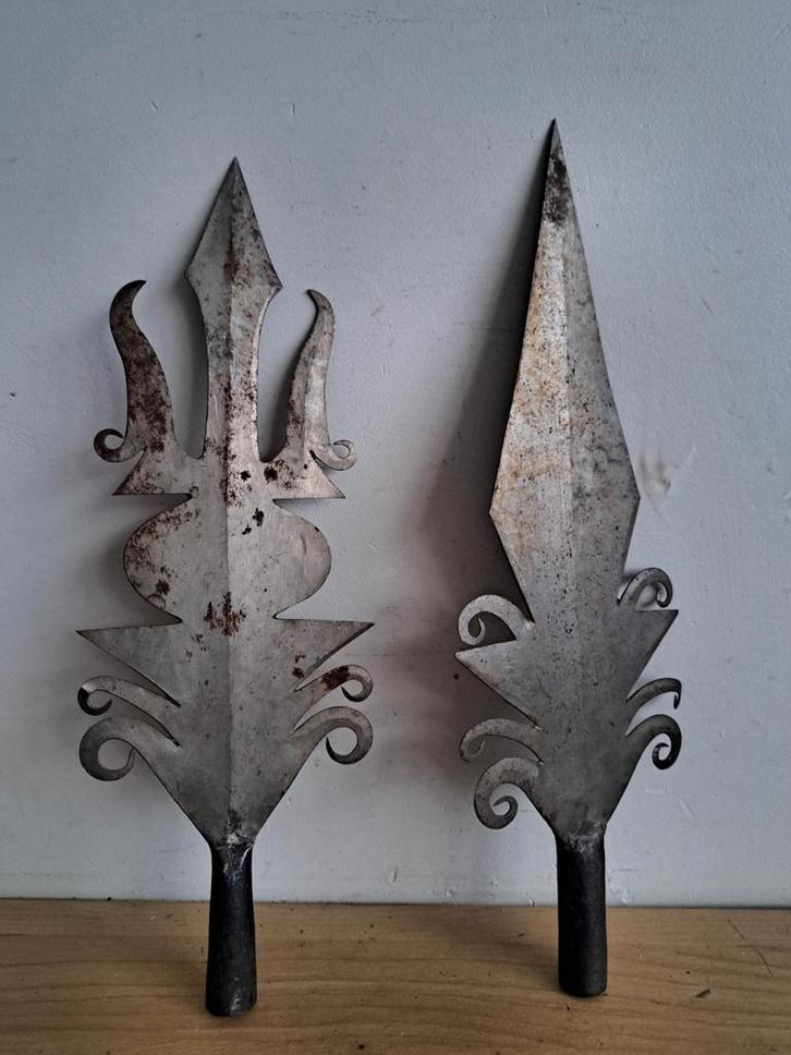 trident
cérémonial"Soolam" une arme cérémonielle hindoue, Tuin en Terras, Tuinwanddecoratie, Zo goed als nieuw, Ophalen of Verzenden