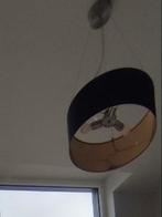 Lustre contemporain, Enlèvement