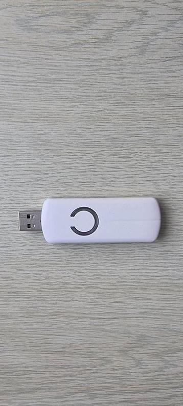 Domotique:  Zwave dongle  beschikbaar voor biedingen