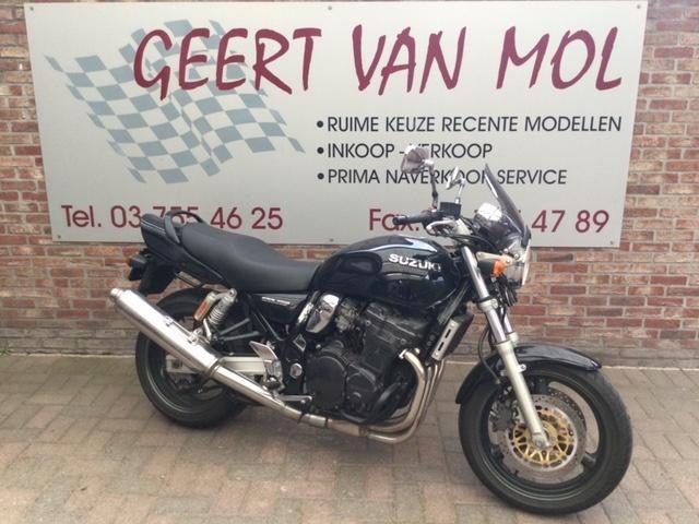 Suzuki GSX 750, 2002, 19120 km, Motos, Motos | Suzuki, Entreprise, Naked bike, plus de 35 kW, 4 cylindres, Permis Moto A, Enlèvement