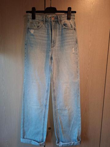 Jeans broek Stradivarius maat 34 beschikbaar voor biedingen