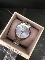 Zilveren horloge Michael Kors - uitstekende staat, Overige merken, Staal, Polshorloge, Ophalen of Verzenden