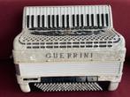 Italiaanse Guerrini Folk accordeon . 120bas .5korig. Piccolo, Musique & Instruments, Accordéons, Enlèvement ou Envoi, Utilisé
