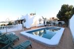 Villa met 4 slaapkamers te koop in Torrevieja, Torrevieja, Spanje, Woonhuis, Stad