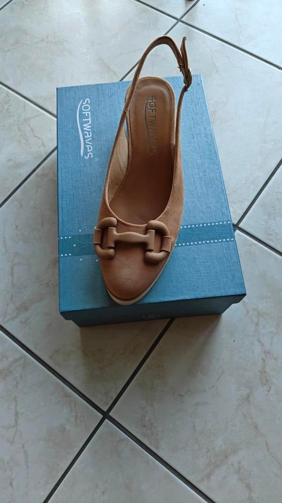 Schoenen Softwaves maat 37.5, Kleding | Dames, Schoenen, Beige, Nieuw, Softwaves, Sandalen of Muiltjes