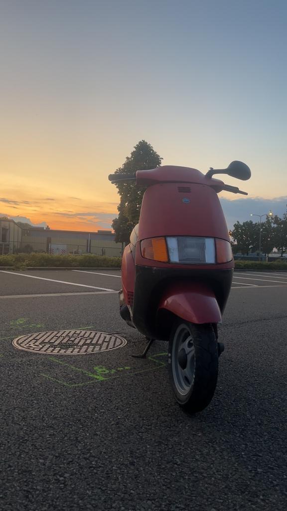 Piaggio sfera a klasse, Fietsen en Brommers, Scooters | Piaggio, Gebruikt, Overige modellen, Klasse A (25 km/u), Tweetakt, Ophalen