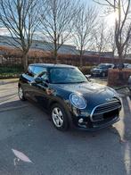 Mini Cooper 1.5D 6-versnellingen uit 2016 met 240.000, Auto's, Mini, Climate control, Particulier, Cooper, Te koop
