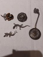 Broches anciens, Enlèvement, Broche