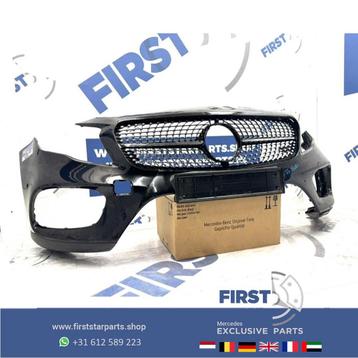 W156 BUMPER + DIAMOND GRIL FACELIFT GLA AMG VOORBUMPER ZWART beschikbaar voor biedingen