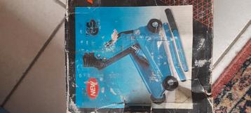 Verkoop mijn verrijdbare garagecrick hydraulisch . ( 2 ton ) beschikbaar voor biedingen