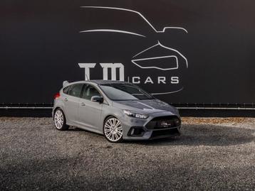 Ford Focus RS TVA voiture