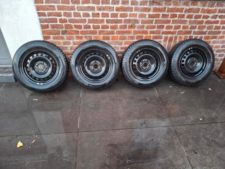 Kit hiver (4 pneus + 4 jantes) 195 65 R15 91T, Autos : Pièces & Accessoires, Pneus & Jantes, Pneu(s), Pneus hiver