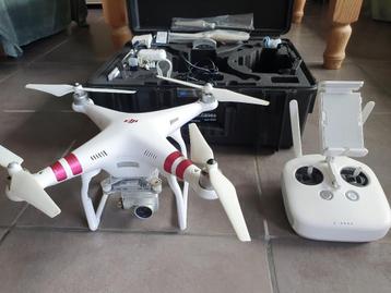 Drone DJI Phantom 3 Advanced + valise transport beschikbaar voor biedingen