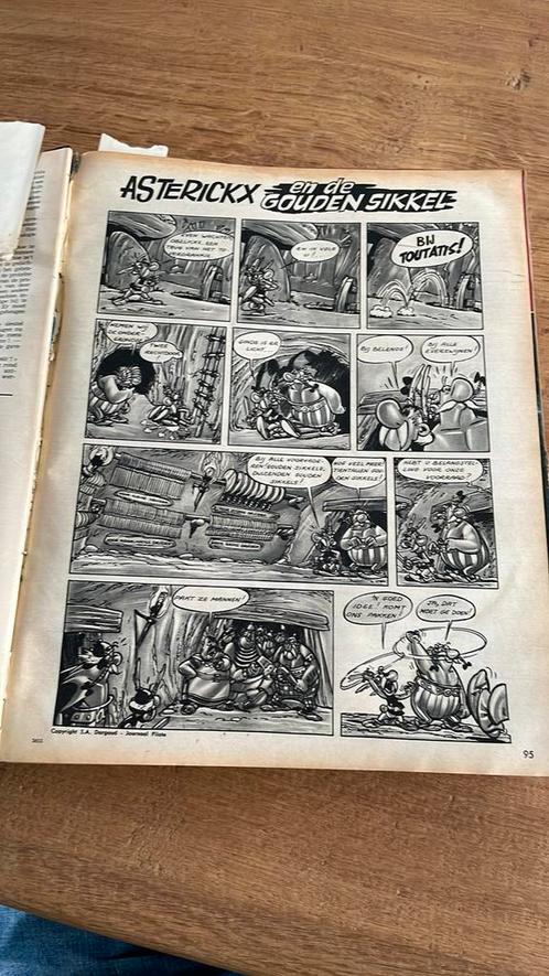 Zondagsvriend 1966 (met stripverhalen van Asterix en Mickey), Boeken, Stripverhalen, Gelezen, Ophalen of Verzenden