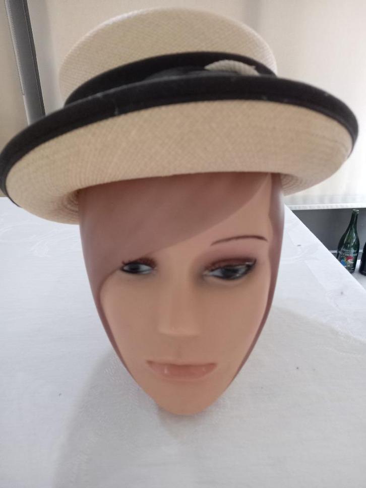 3 X zomerhoed dames + dameshoofd. Samen voor 10 euro, Kleding | Dames, Hoeden en Petten, Zo goed als nieuw, Hoed, Ophalen