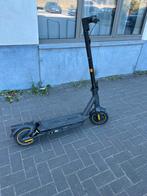 Trottinettes Électrique Ninebot Max g2, Fietsen en Brommers, Steps, Ophalen, Zo goed als nieuw