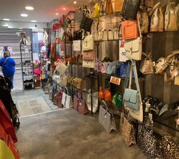 Matériel pour magasin maroquinerie, Enlèvement