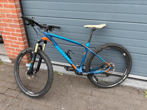 Giant mountainbike, Fietsen en Brommers, Fietsen | Mountainbikes en ATB, Zo goed als nieuw, Giant, 53 tot 57 cm, Ophalen