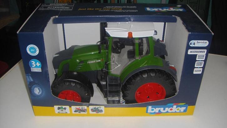 BRUDER FENDT 936 TRACTOR, Kinderen en Baby's, Speelgoed |Speelgoedvoertuigen, Nieuw, Ophalen of Verzenden