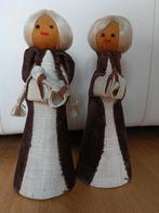 2 poppen: Maria met het kindje Jezus + Jozef, Diversen, Kerst, Ophalen, Zo goed als nieuw