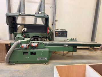 Machines beschikbaar voor biedingen
