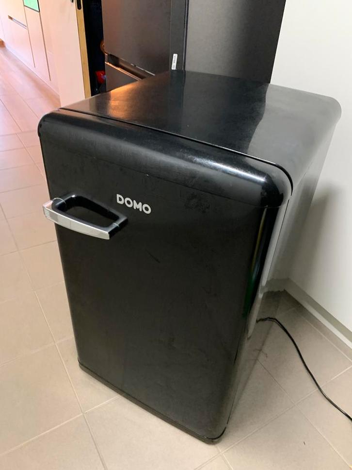 Koelkast DOMO, Electroménager, Réfrigérateurs & Frigos, Utilisé, Avec compartiment congélateur, 100 à 150 litres, 85 à 120 cm