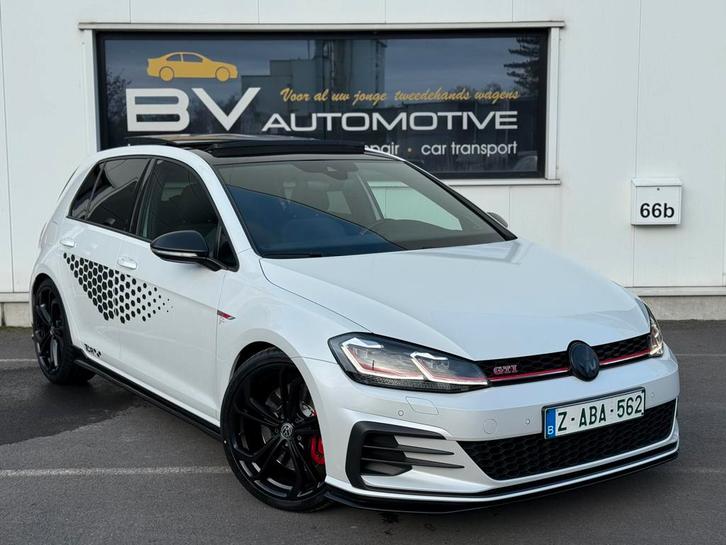 VW GOLF 7.5 GTI TCR - AKRA - PANO - KEYLESS - DYNAUDIO, Auto's, Volkswagen, Bedrijf, Te koop, Golf, ABS, Achteruitrijcamera, Adaptieve lichten