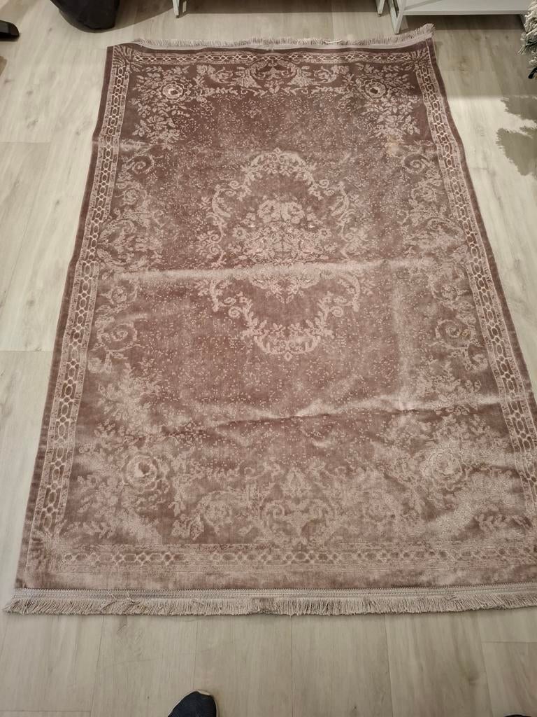 Tapis rose MAGNIFIQUE PARFAIT NEUF VALEUR 67€, Ophalen, 100 tot 150 cm, Nieuw, 50 tot 100 cm
