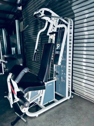 DEGELIJKE HOMEGYM ZOALS TECHNOGYM UNICA beschikbaar voor biedingen